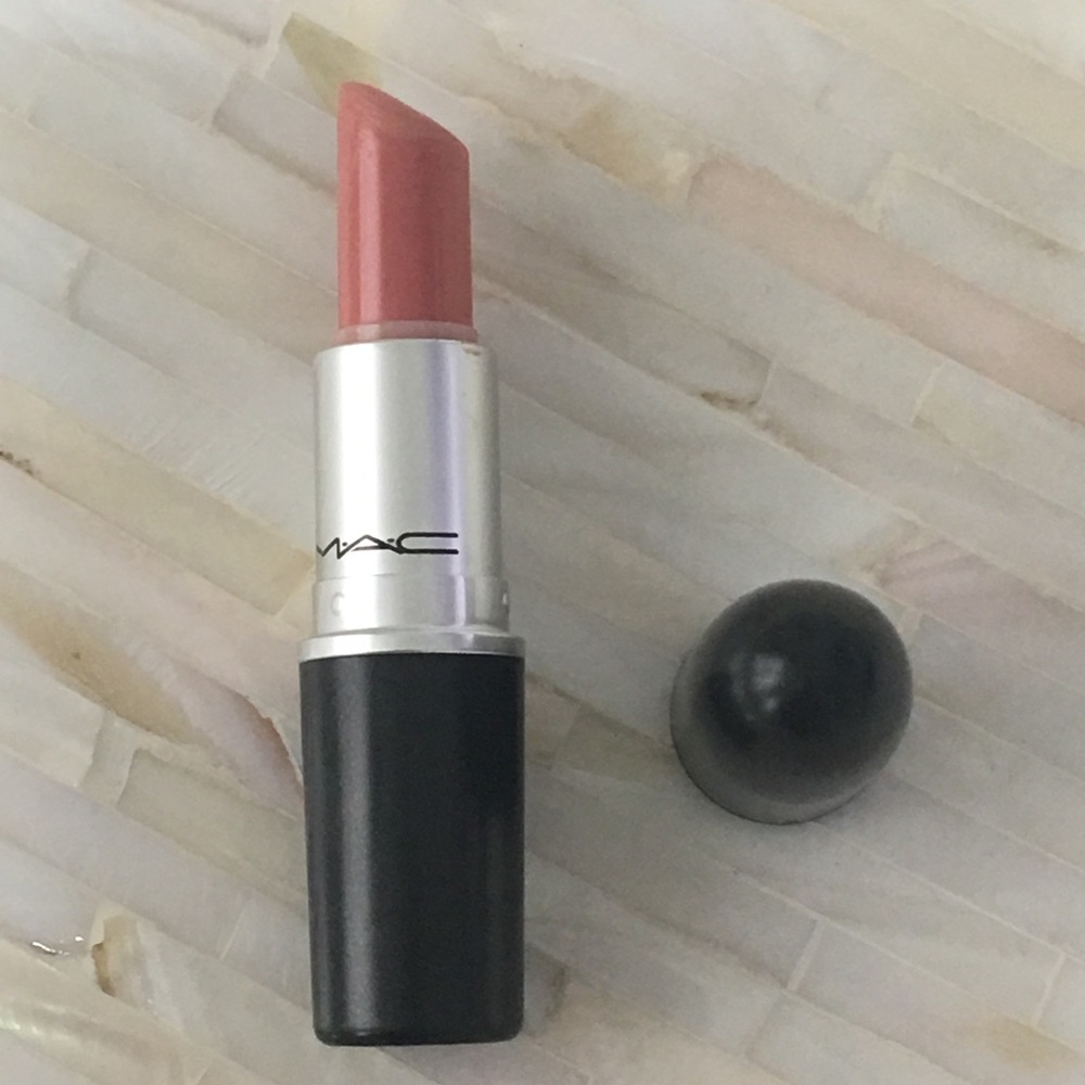 Authentic MAC Lipstick Dressmaker, Dressmaker